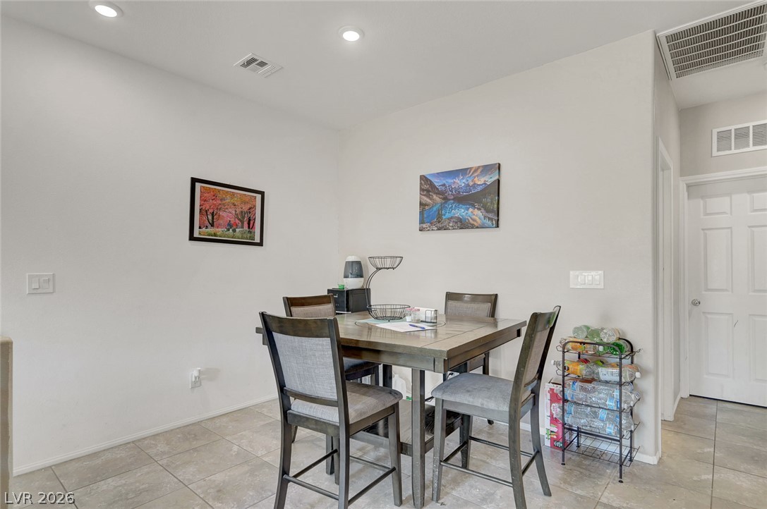 1285 Raritan Place Property Photo 3