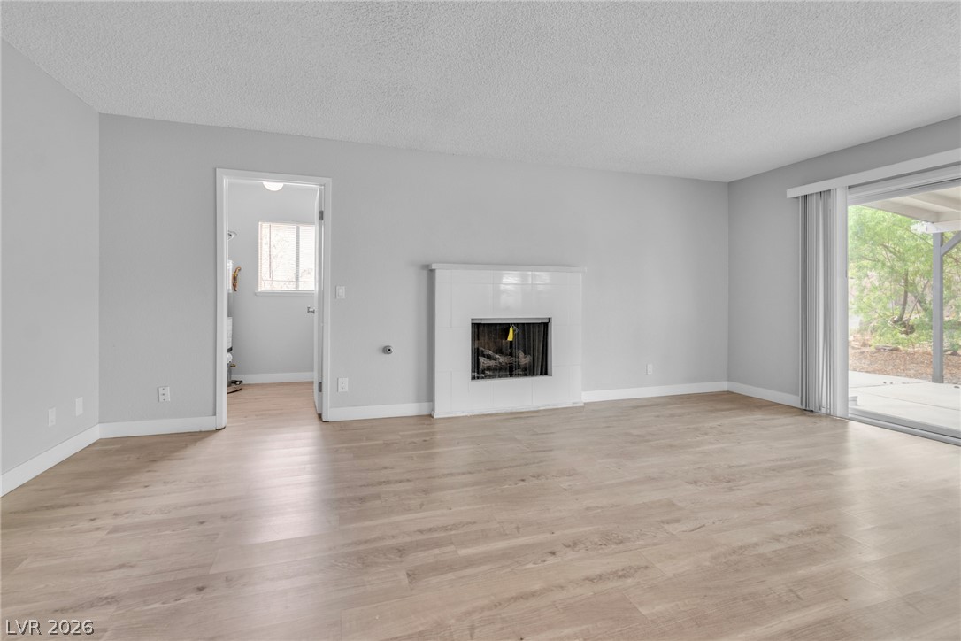 3907 Ebro Way Property Photo 13