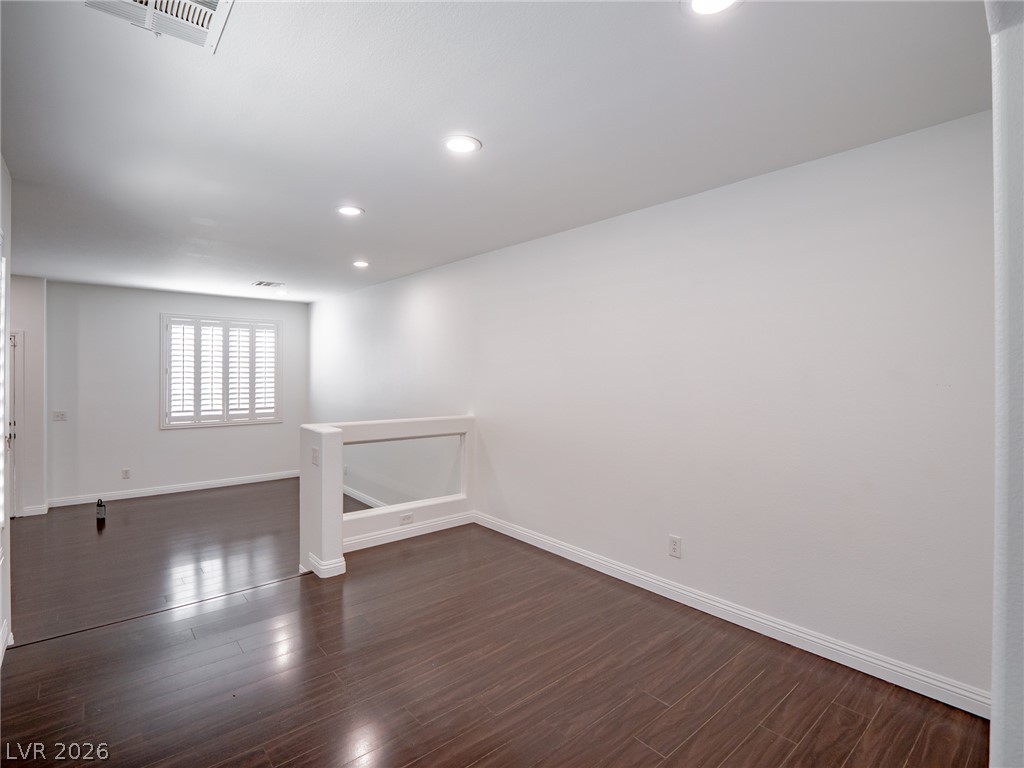 6524 Roundstone Bog Avenue Property Photo 18