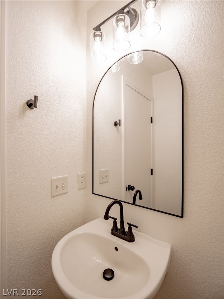 6524 Roundstone Bog Avenue Property Photo 23