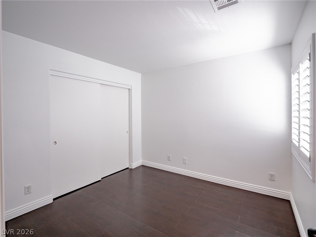 6524 Roundstone Bog Avenue Property Photo 28
