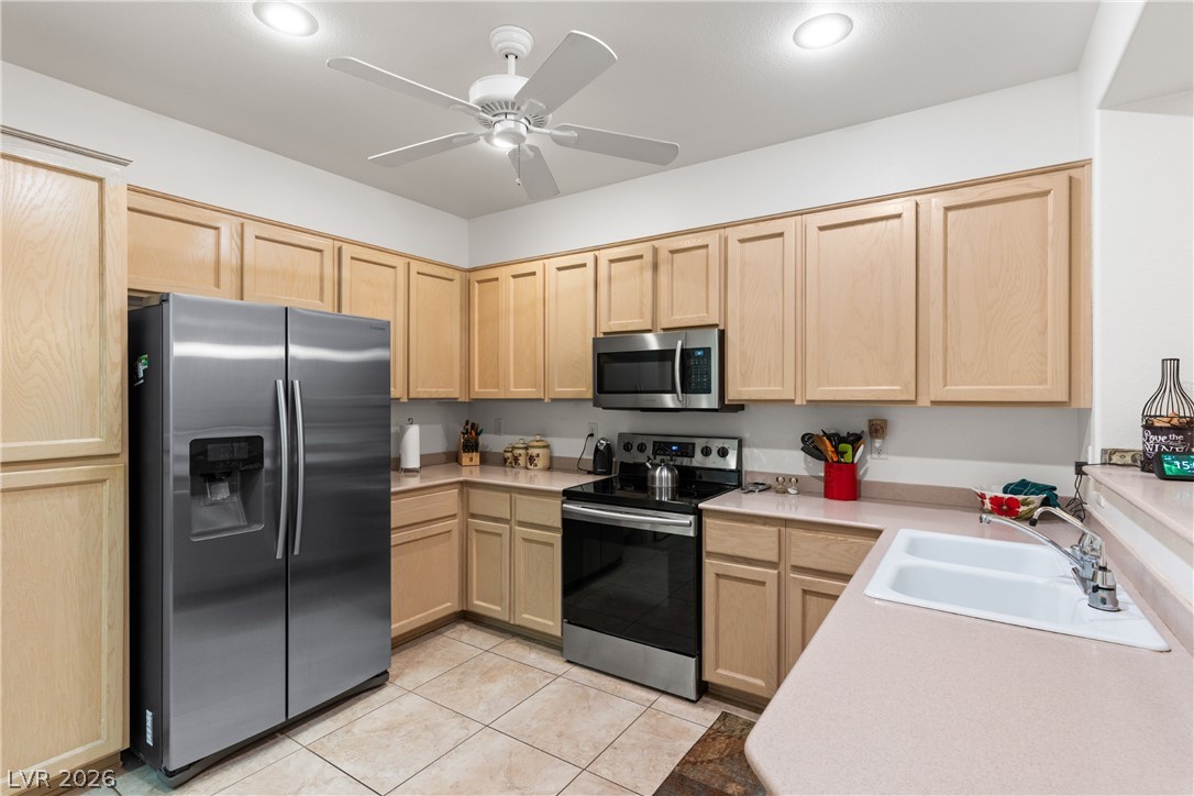 2625 Langford Avenue Property Photo 10