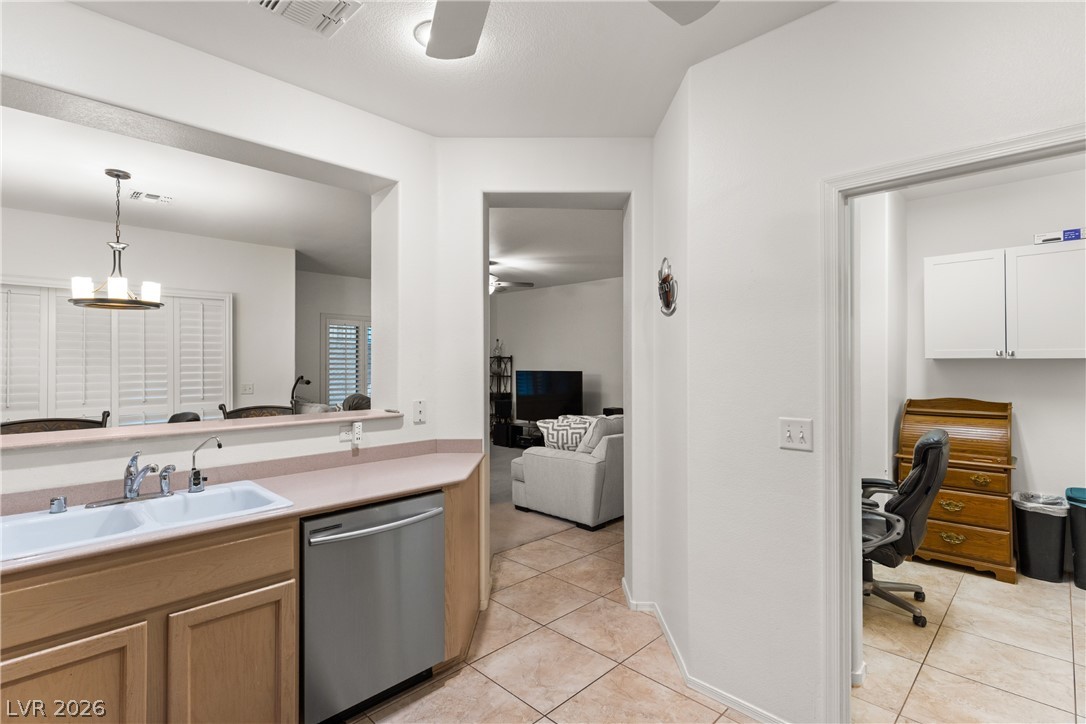 2625 Langford Avenue Property Photo 11