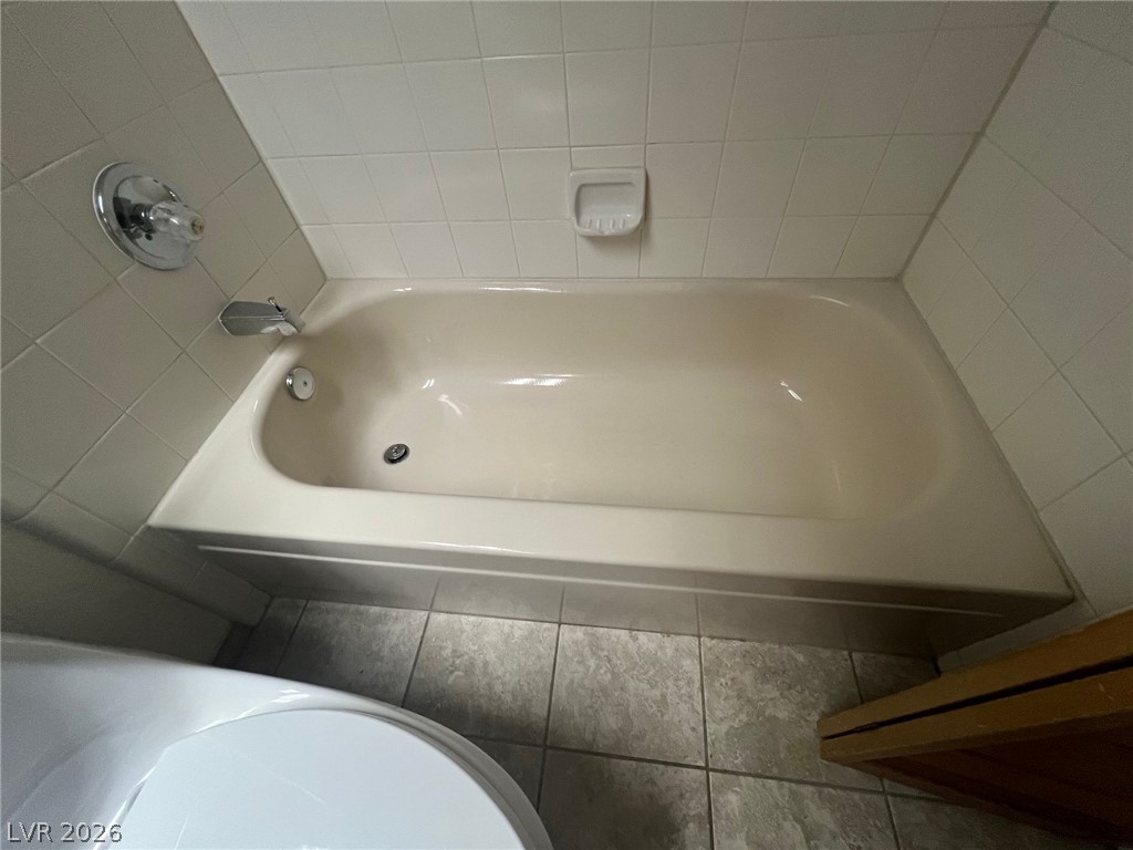 5205 Orchard Hills Avenue Property Photo 21