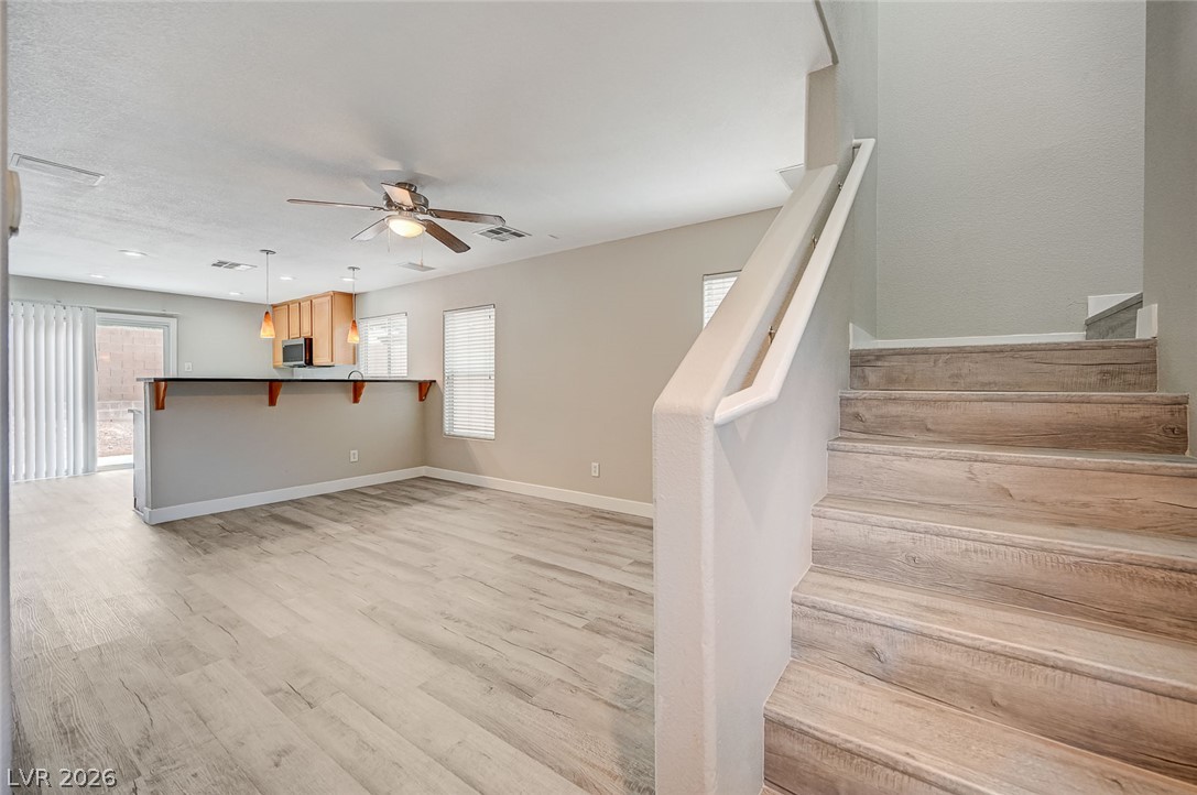 463 Royal Bridge Drive Property Photo 4
