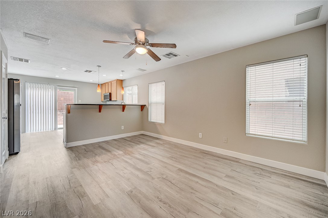 463 Royal Bridge Drive Property Photo 5