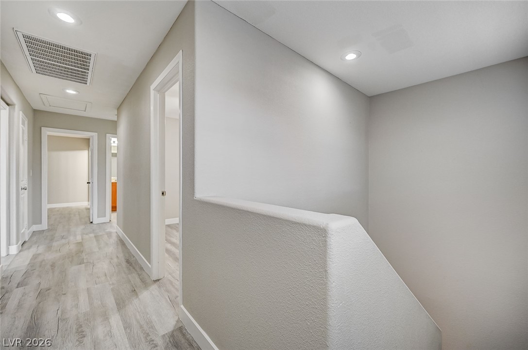 463 Royal Bridge Drive Property Photo 12