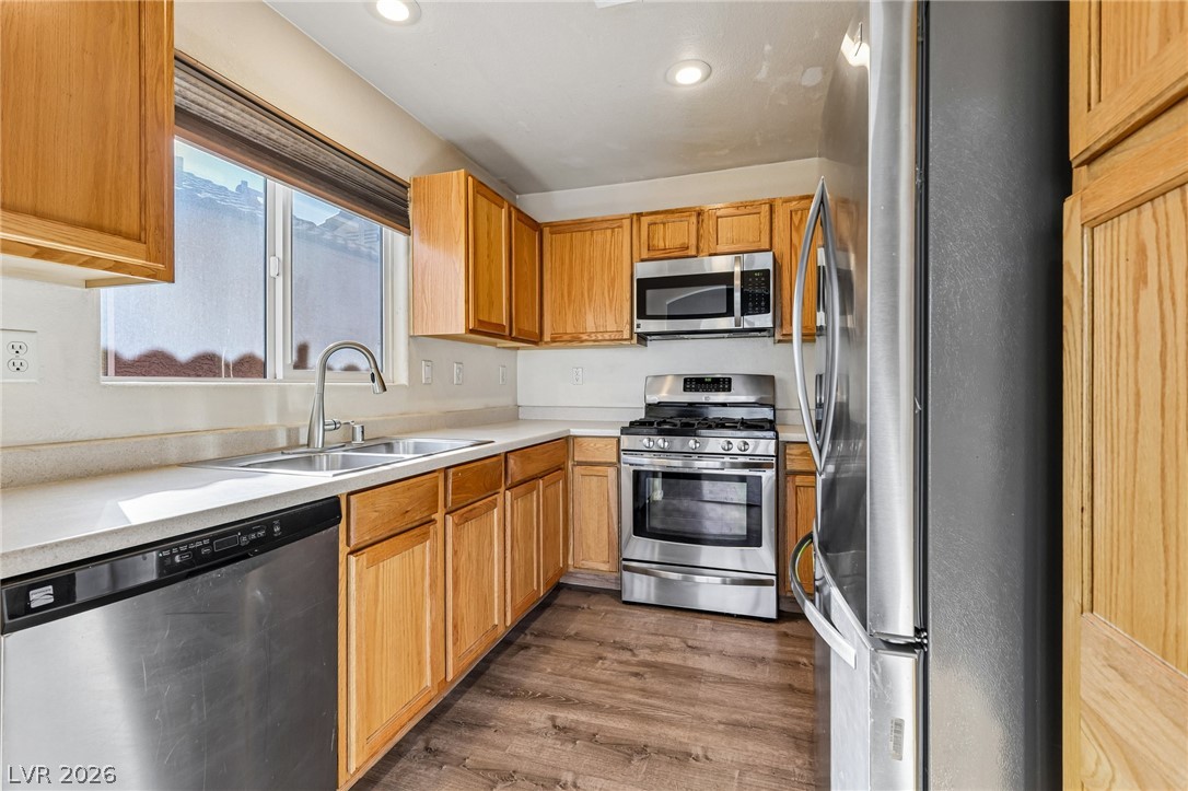 6693 Oxendale Avenue Property Photo 8