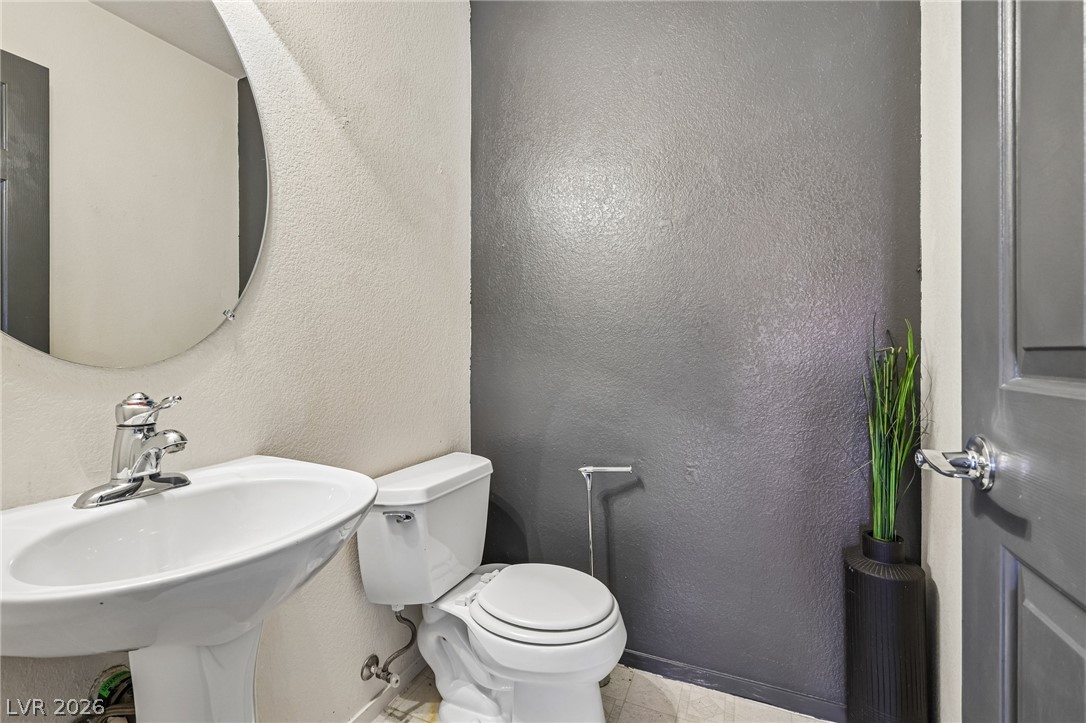 6693 Oxendale Avenue Property Photo 17