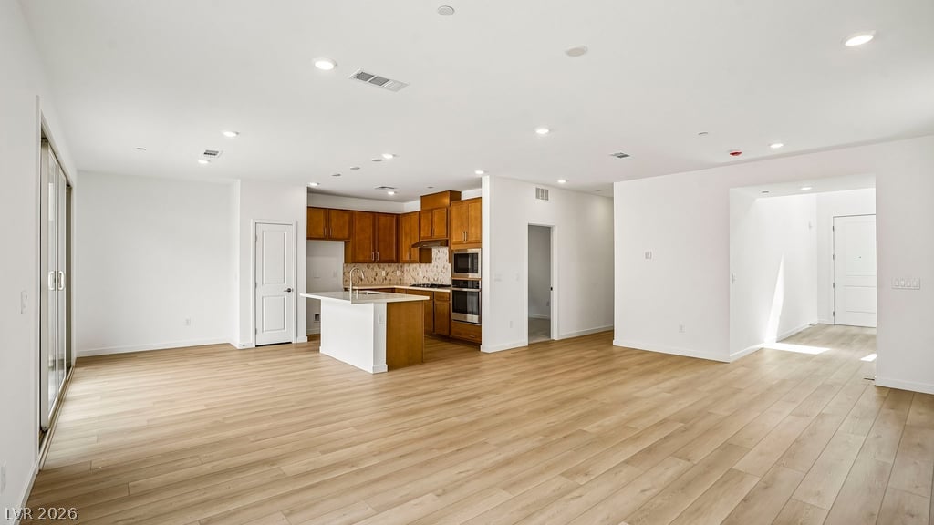 44 Via Montoro Property Photo 10
