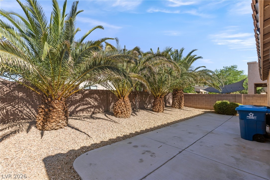 4043 Lilac Creek Court Property Photo 31