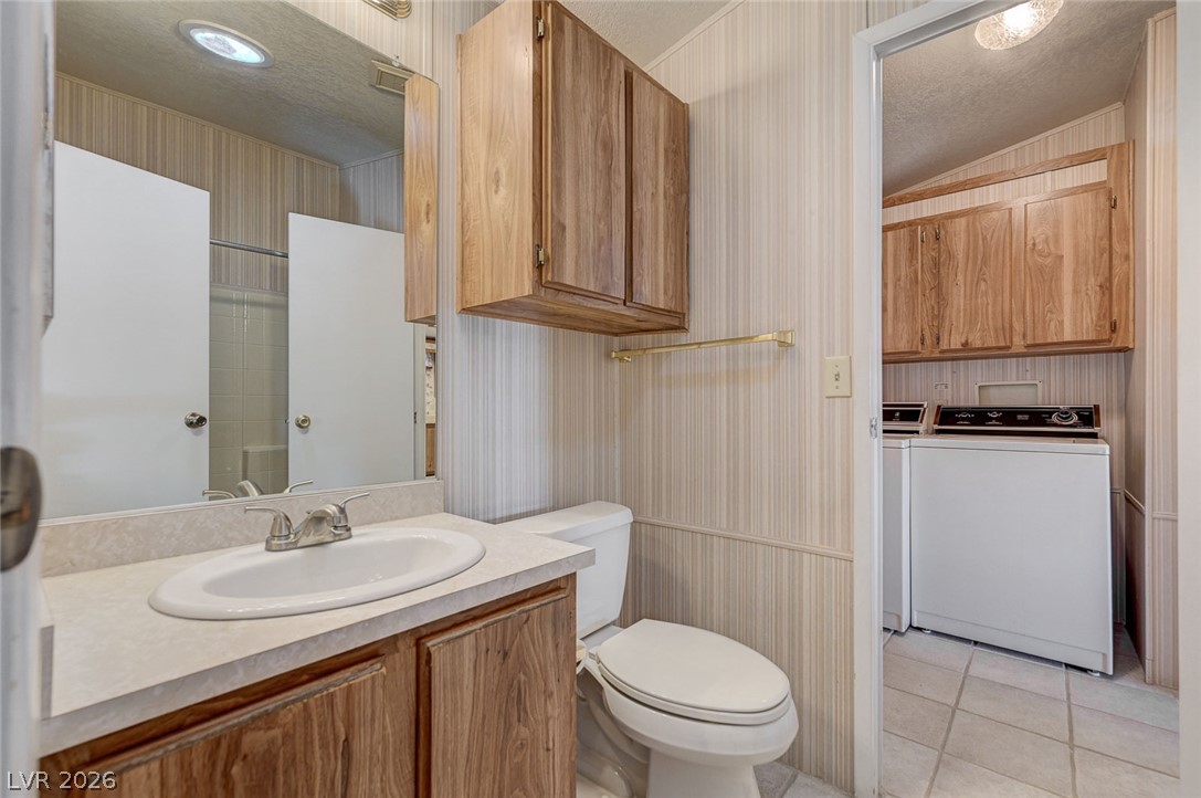 608 Lake Michigan Lane Property Photo 13