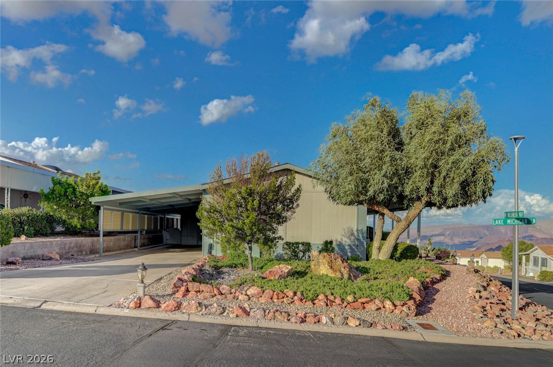 608 Lake Michigan Lane Property Photo 35