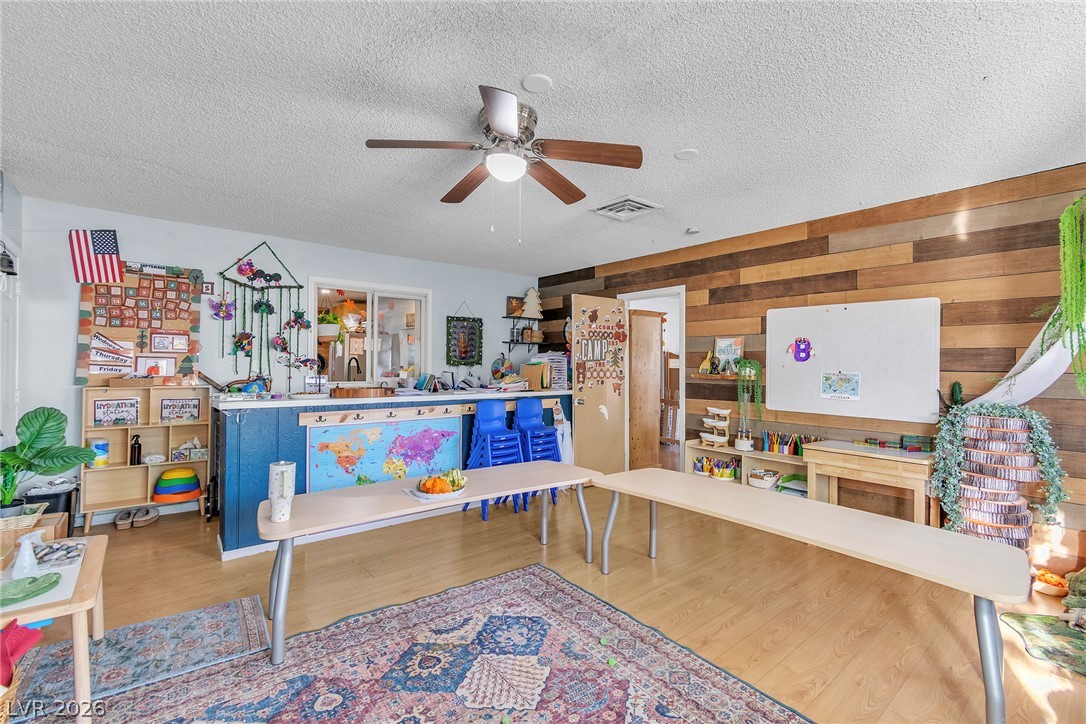 400 Sebastian Avenue Property Photo 10