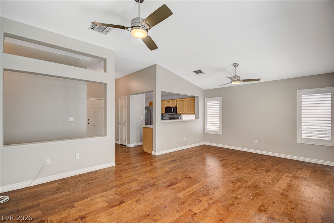 2183 Eagle Sticks Drive Property Photo 4