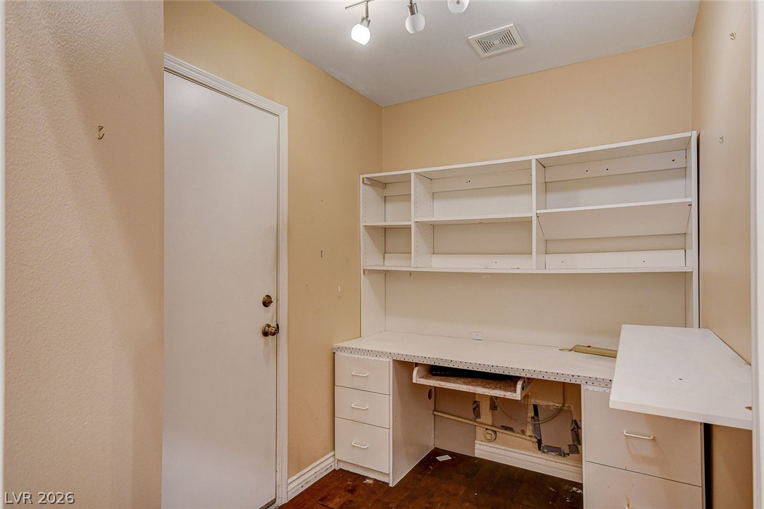 2183 Eagle Sticks Drive Property Photo 43