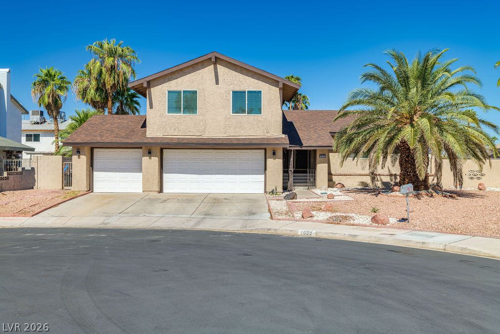 1662 Papaya Court Property Photo 1