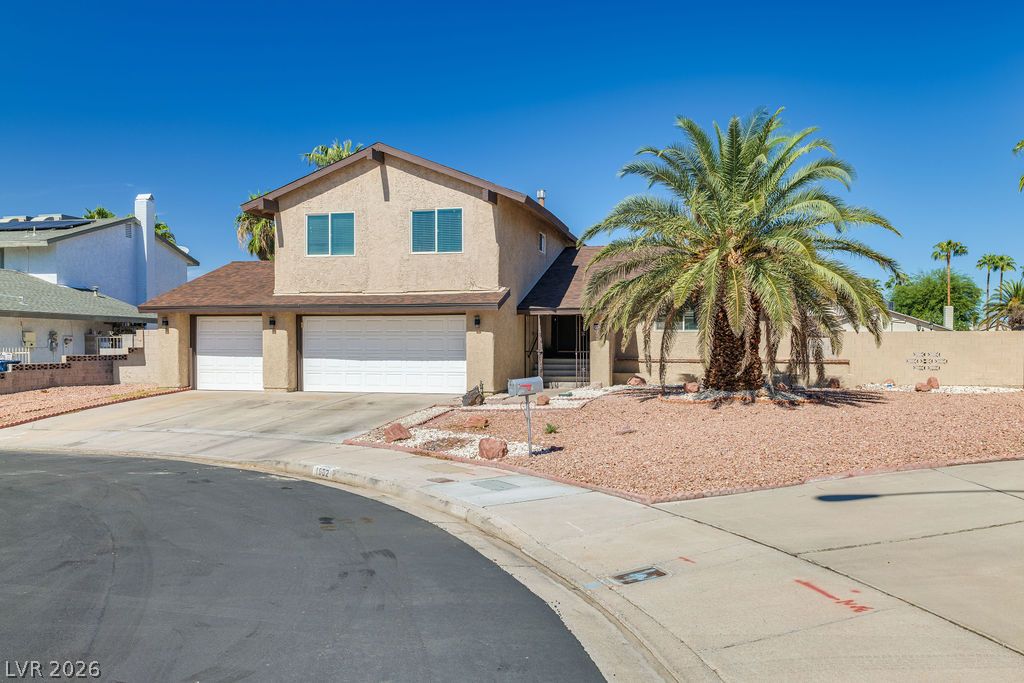 1662 Papaya Court Property Photo 2