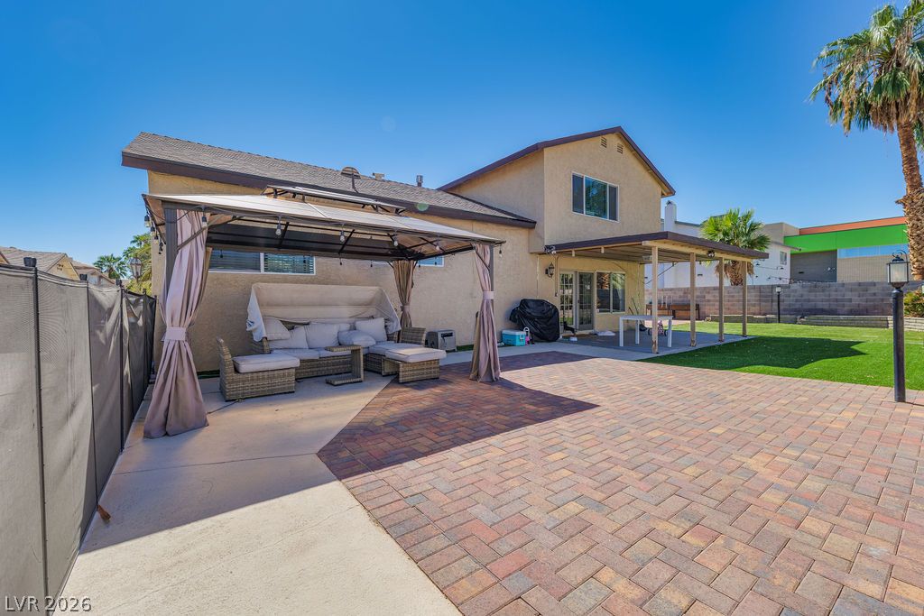 1662 Papaya Court Property Photo 26