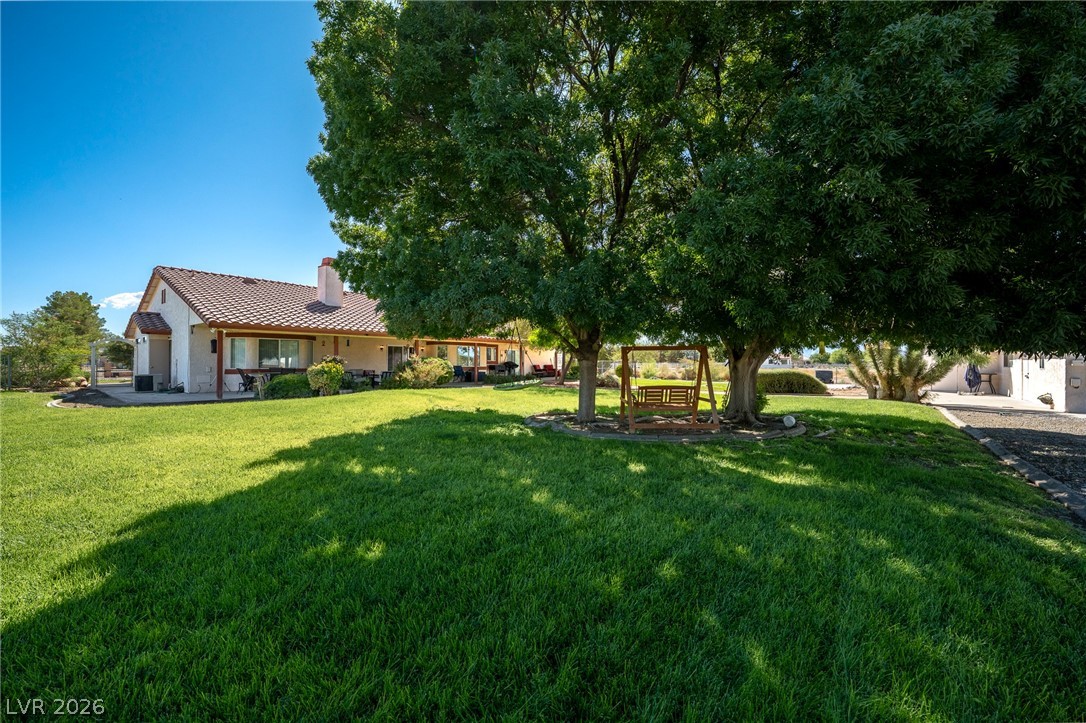 880 West Lupin Street Property Photo 5