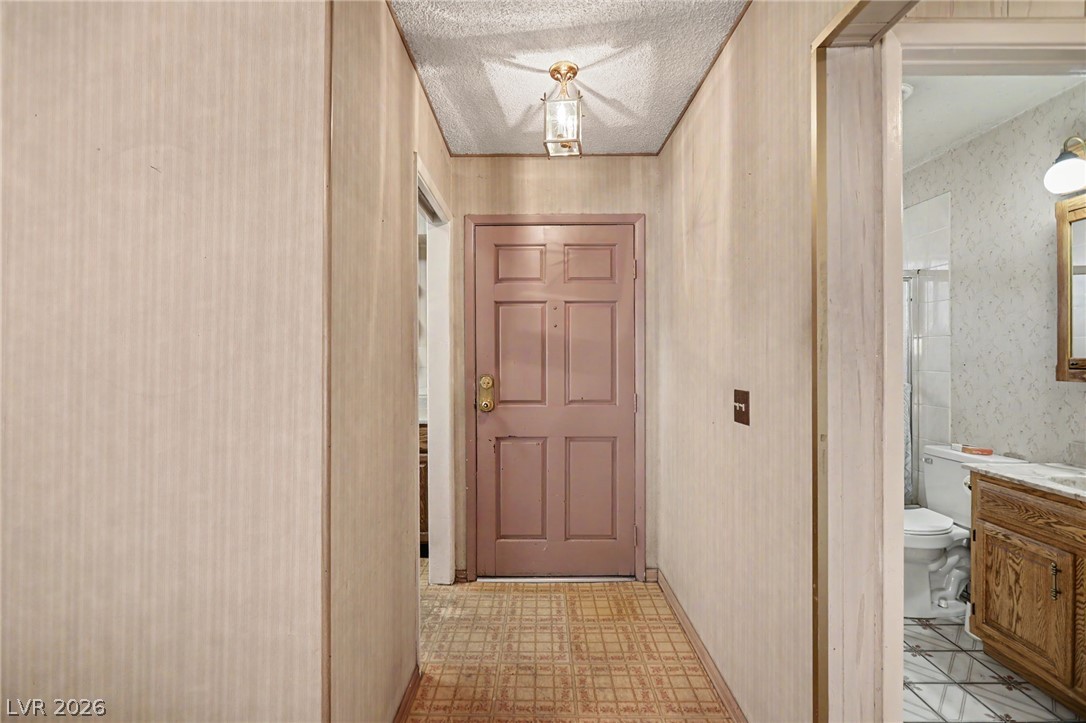 1949 Randa Lane Property Photo 4