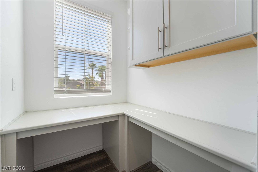 2555 Hampton Road 10202 Property Photo 8