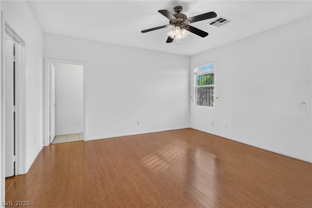 4871 Lionesse Court Property Photo 6