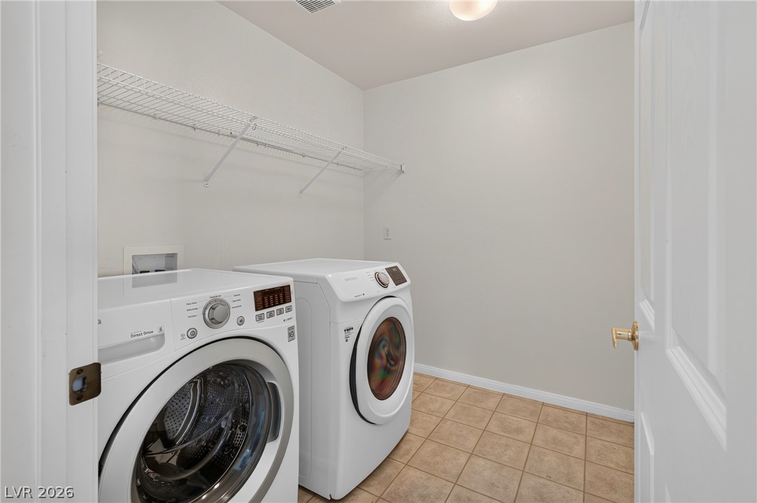 4871 Lionesse Court Property Photo 14