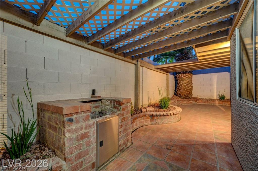 2283 Ramsgate Drive Property Photo 43