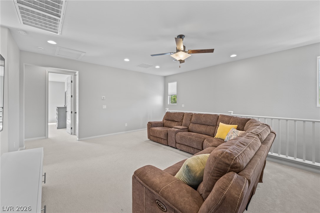 9163 Fairview Heights Street Property Photo 18