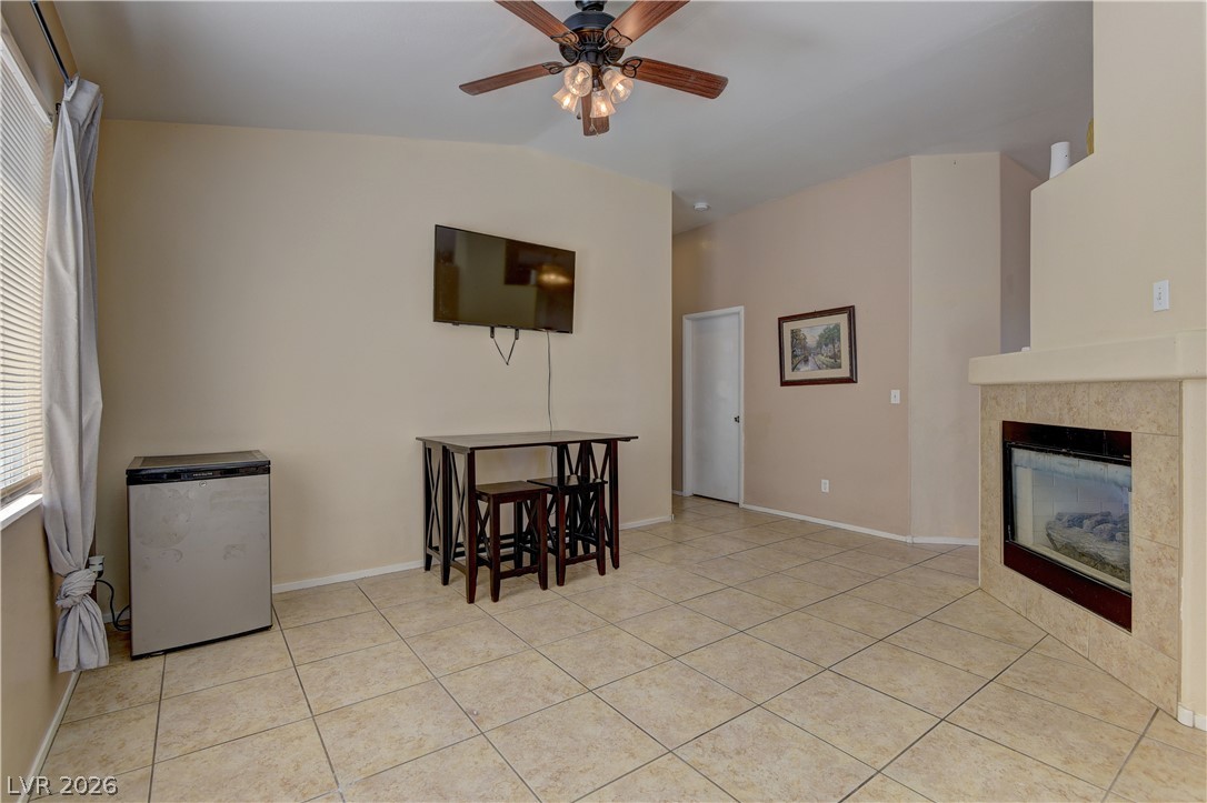 1263 Shimmering Glen Avenue Property Photo 8