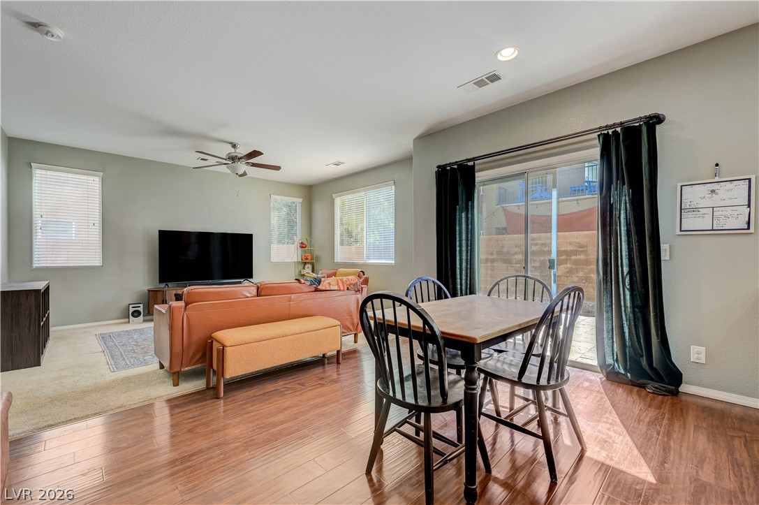 10641 Thor Mountain Lane Property Photo 12