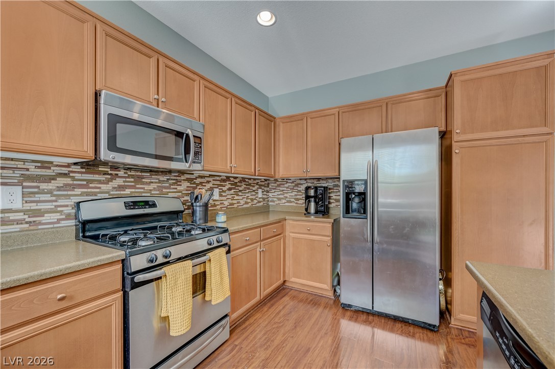 10641 Thor Mountain Lane Property Photo 20