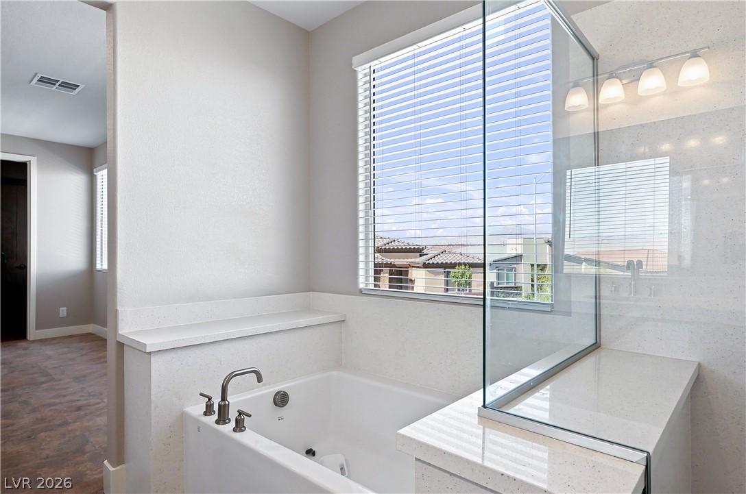 7665 Serenity Bay Lane Property Photo 31
