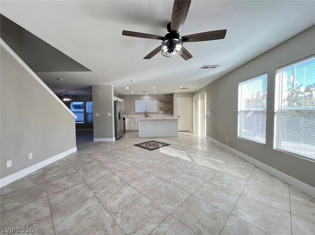 8469 Cavaricci Avenue Property Photo 6