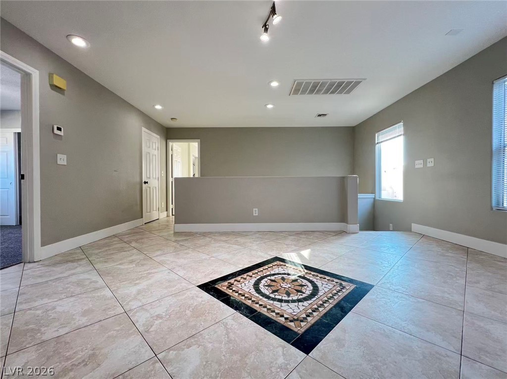 8469 Cavaricci Avenue Property Photo 16