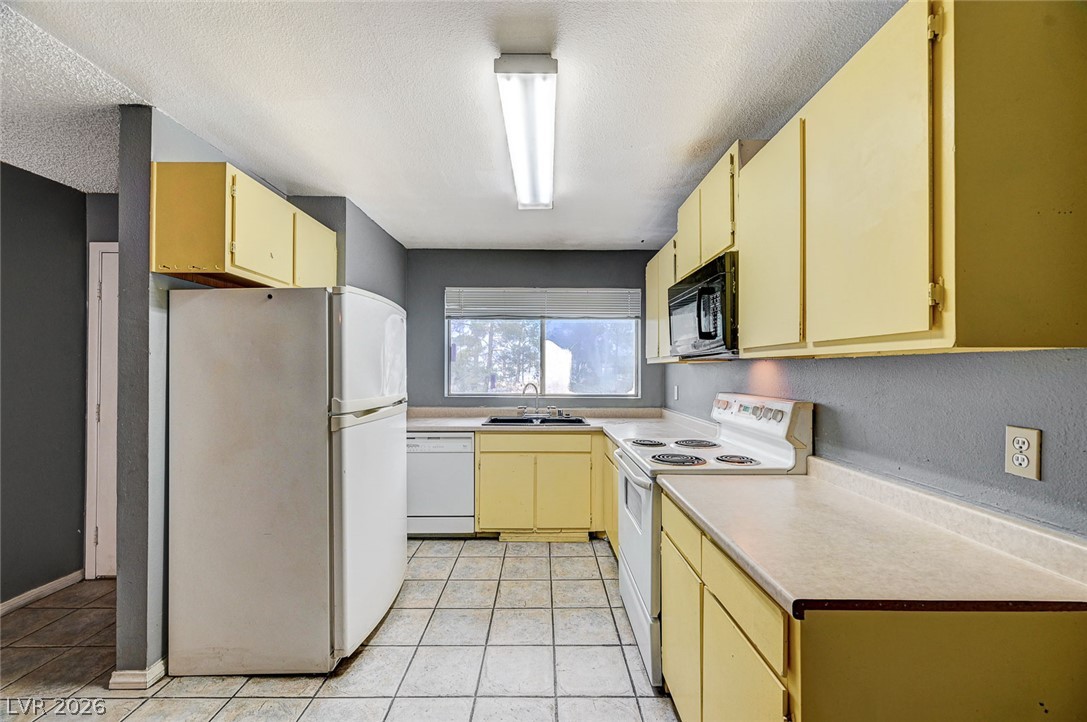 3567 Arville Street 702b Property Photo 17