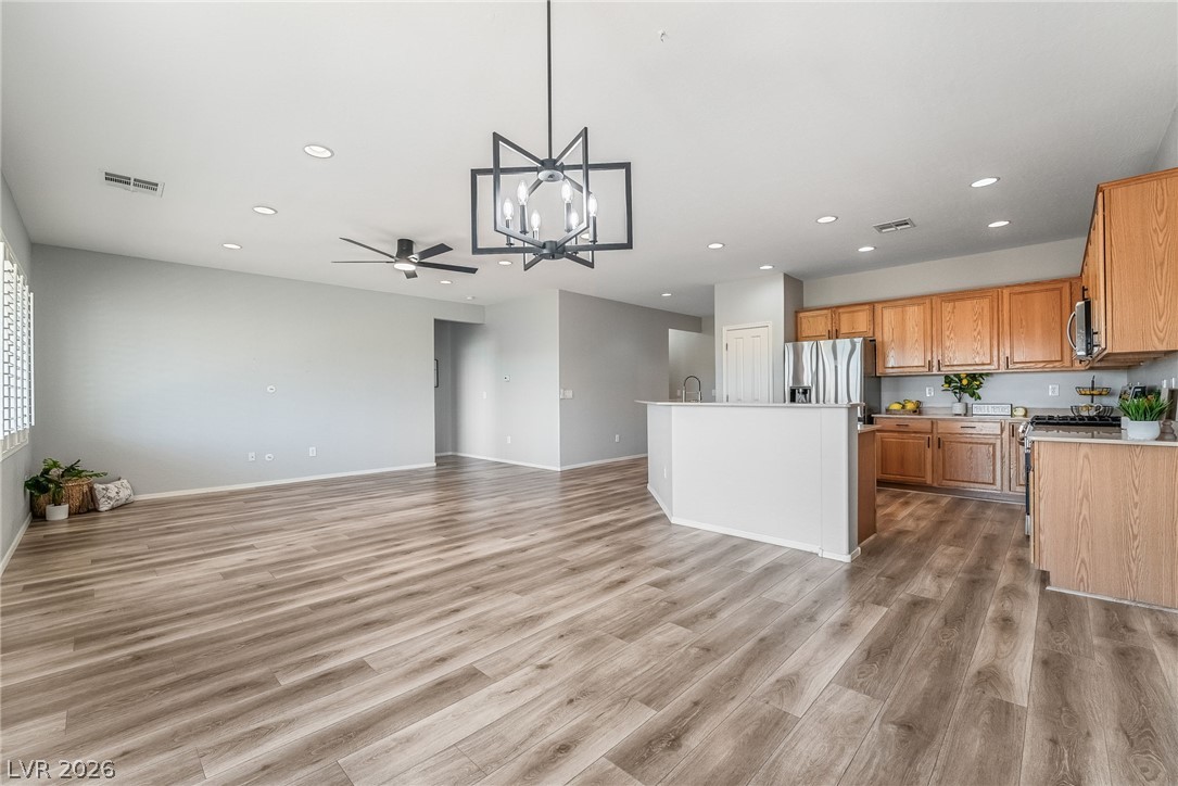 2593 Corvus Street Property Photo 7