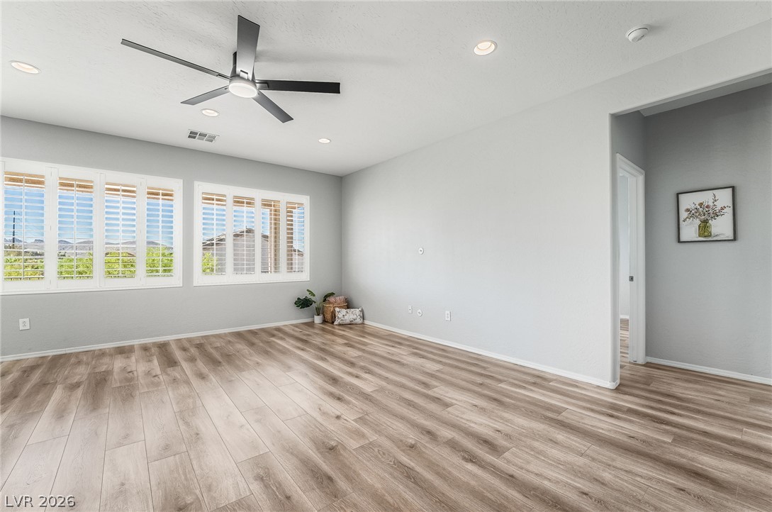 2593 Corvus Street Property Photo 9