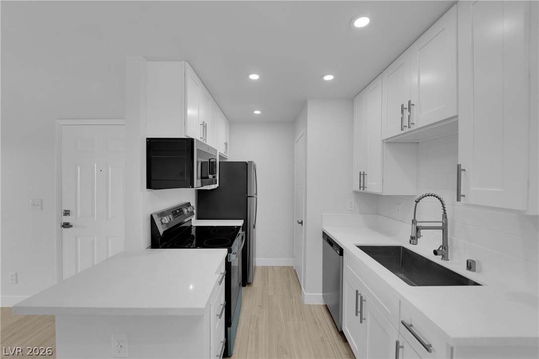 5111 Lindell Road 202 Property Photo 4