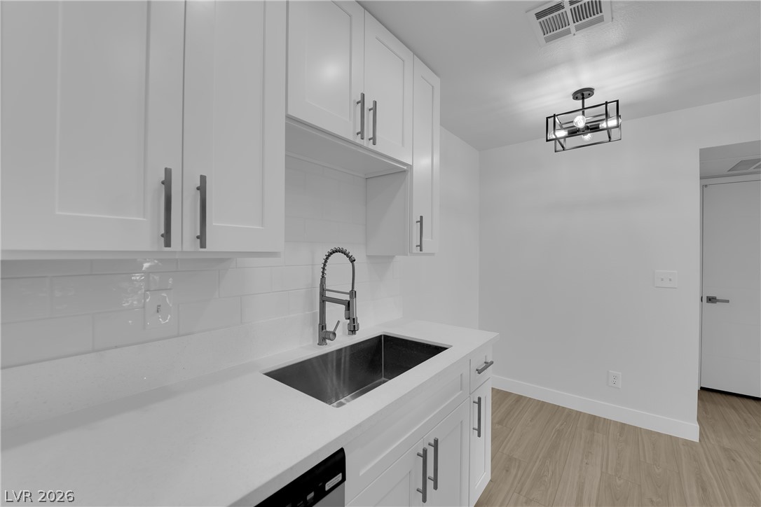 5111 Lindell Road 202 Property Photo 6