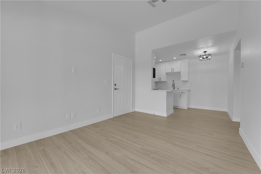 5111 Lindell Road 202 Property Photo 9