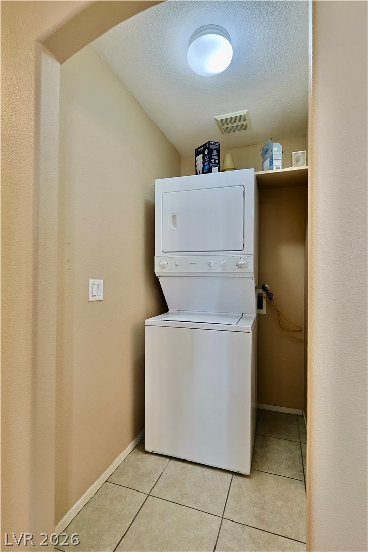 10048 Delicate Dew Street Property Photo 5
