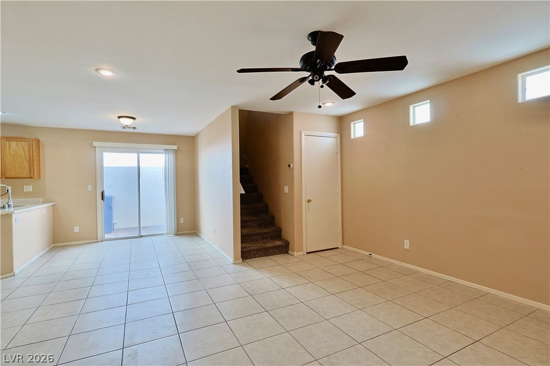 10048 Delicate Dew Street Property Photo 10