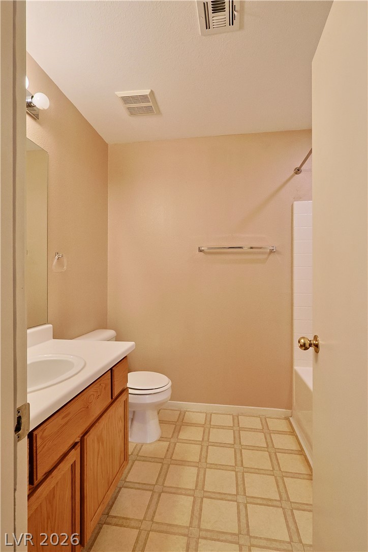 10048 Delicate Dew Street Property Photo 14