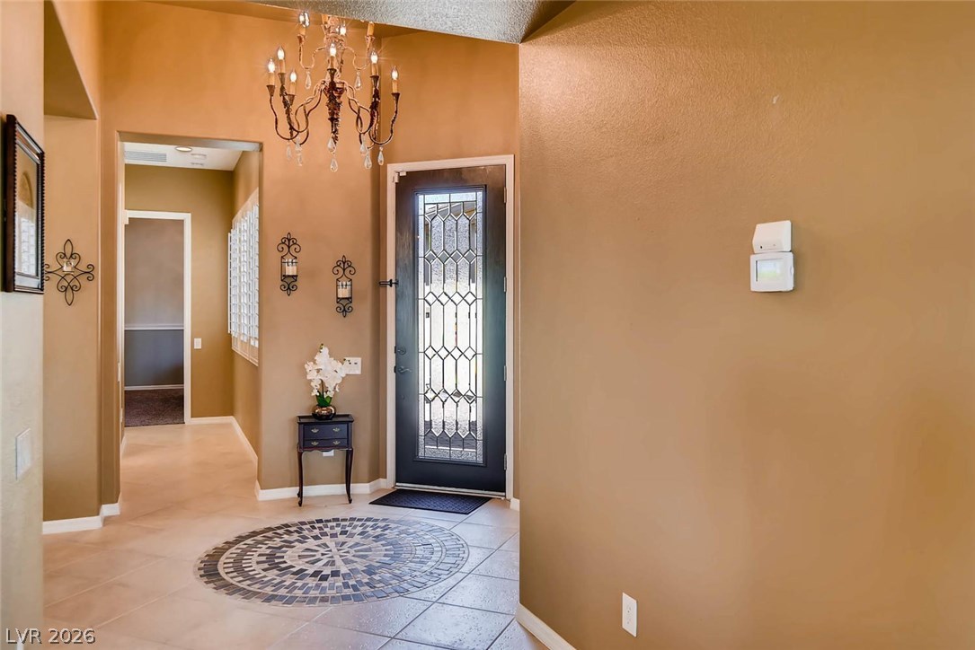 2467 Antrim Irish Drive Property Photo 4