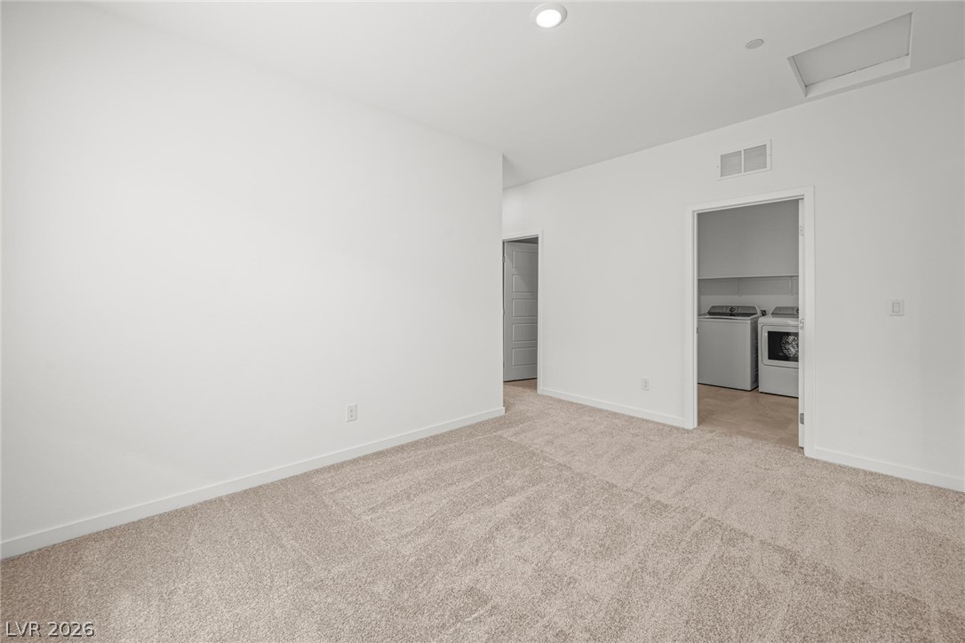 9568 Sagebrush Grove Street Property Photo 10