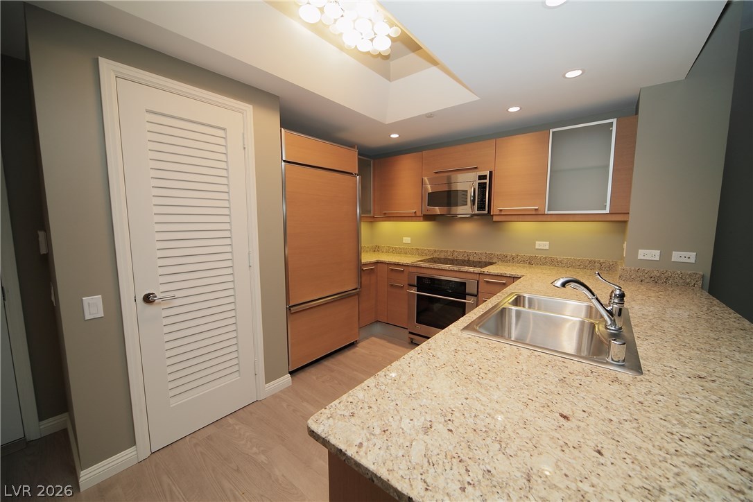 322 Karen Avenue 1803 Property Photo 4