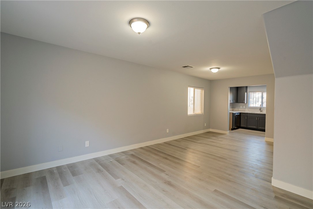 4052 Emerald Wood Street Property Photo 6