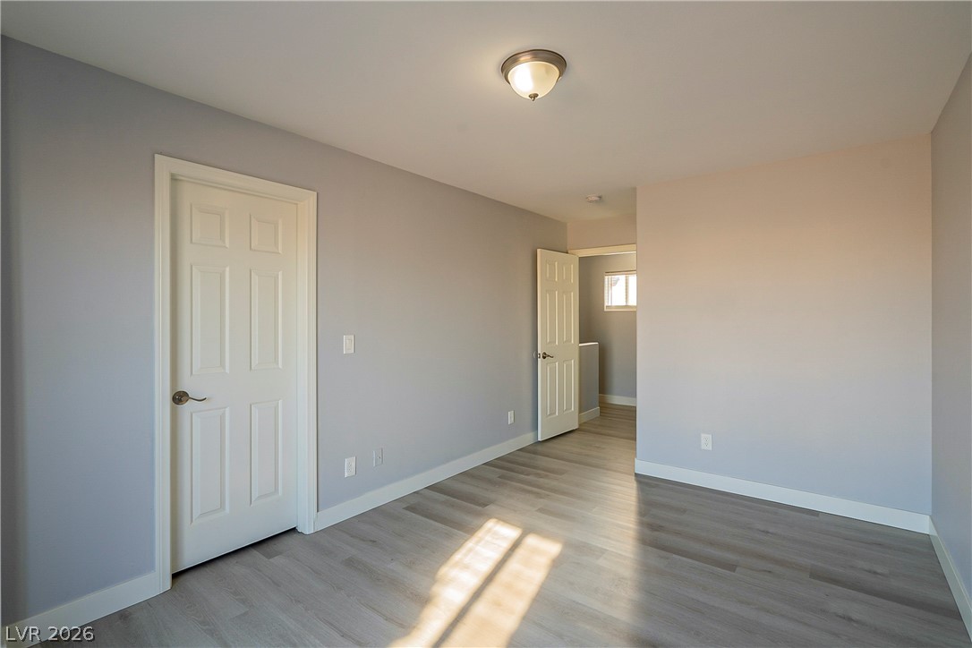 4052 Emerald Wood Street Property Photo 15